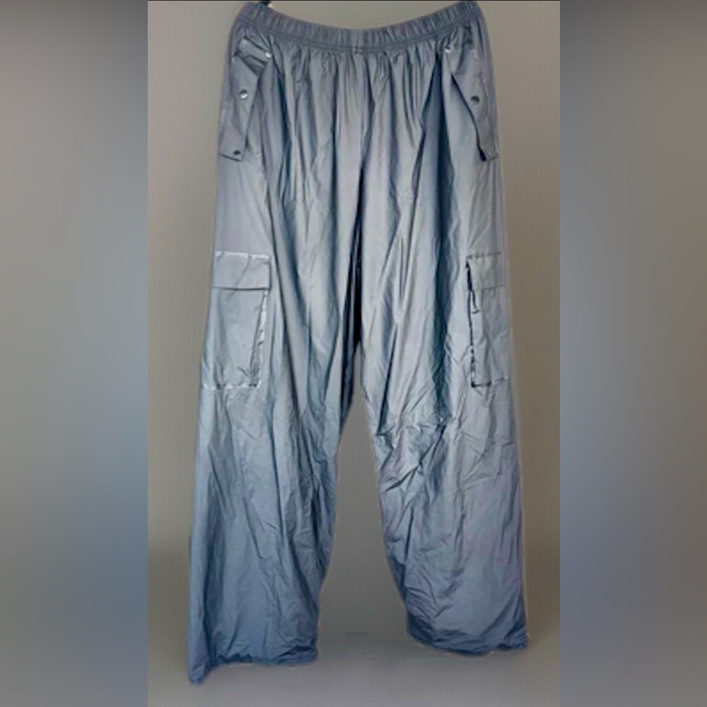 Northeast Outfitters Mens PolyVinyl Cargo Ankle Snap Elastic Waist Black Pant XL